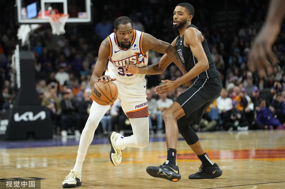 尔表现出了 尔表现出了